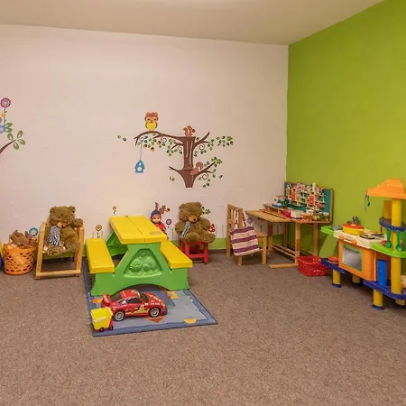 Almlove Apartment