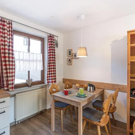 Apartment Almlove *